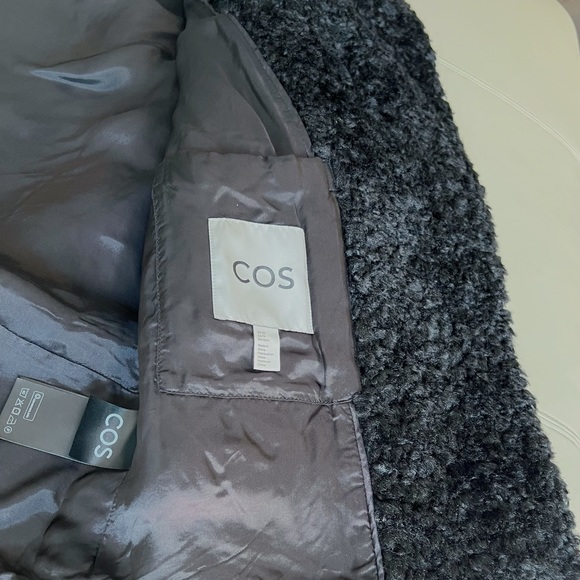 COS Oversized Faux Shearling Jacket - Picture 10 of 14